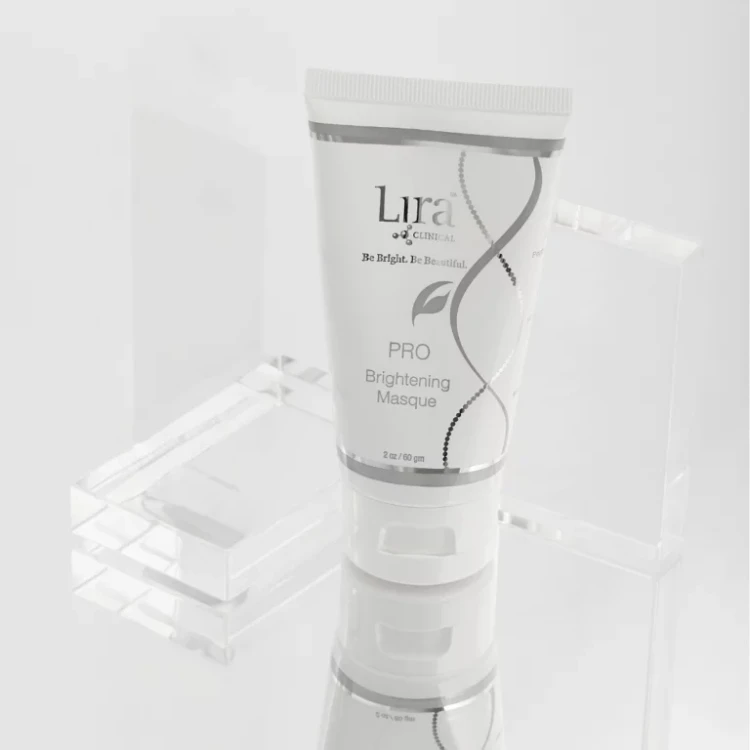 lira-brightening-mask-768x768.webp