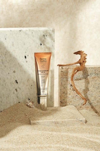 Unique invisible gel.jpg